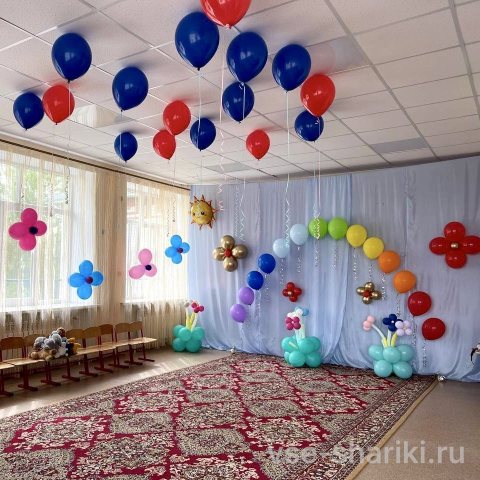 Набор для музыкального зала: гелиевая арка, цветы и солнышко