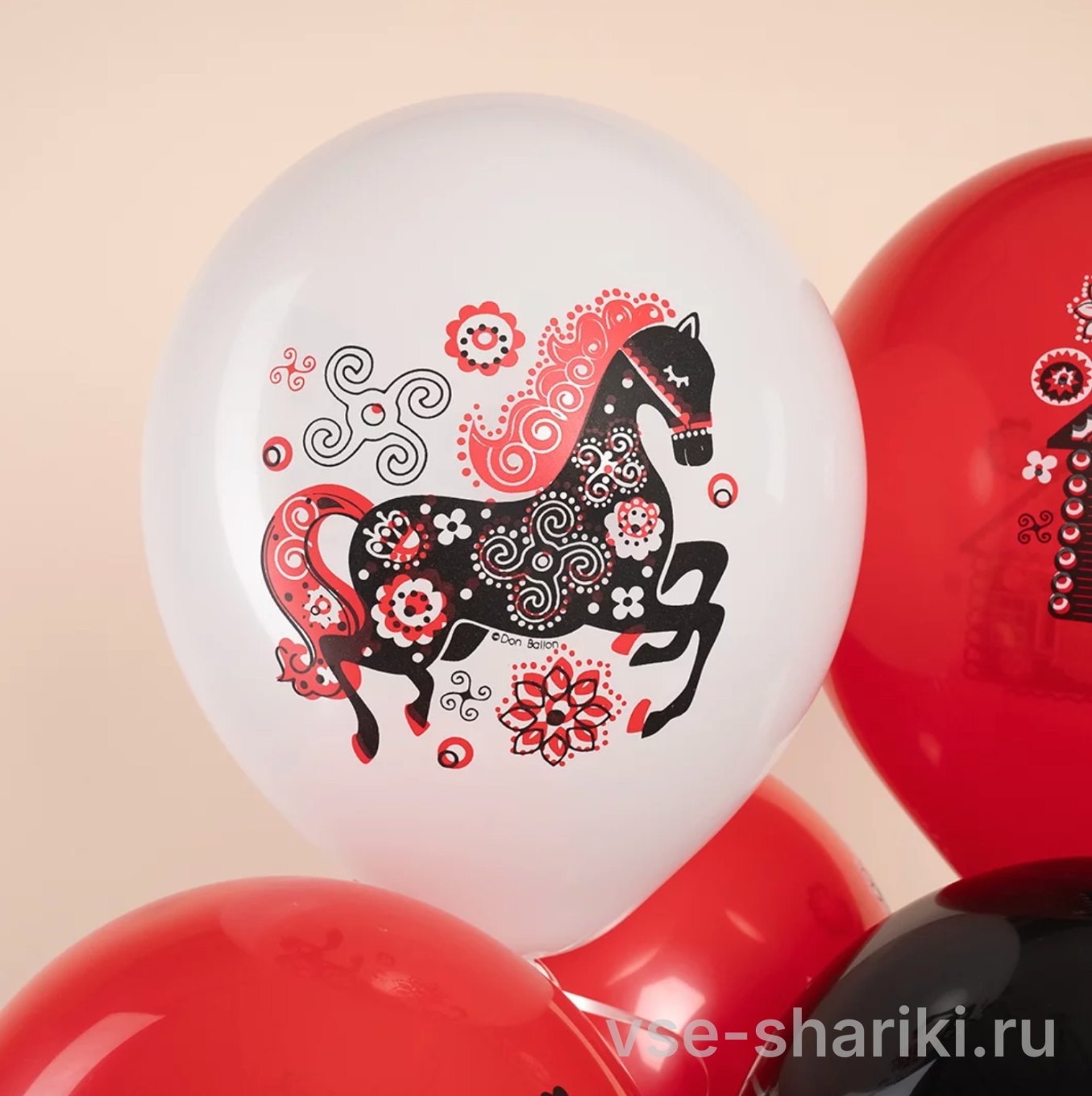 Шар с народной росписью: матрёшка, лошадка или изба