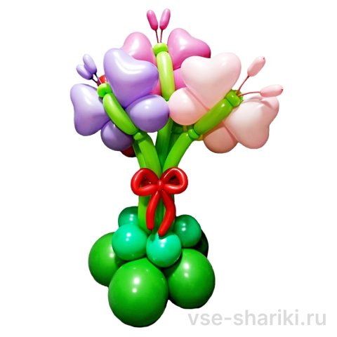 Фигура из трёх пастельных бабочек на стойке