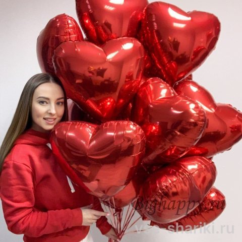 Букет из 20 красных сердец из фольги