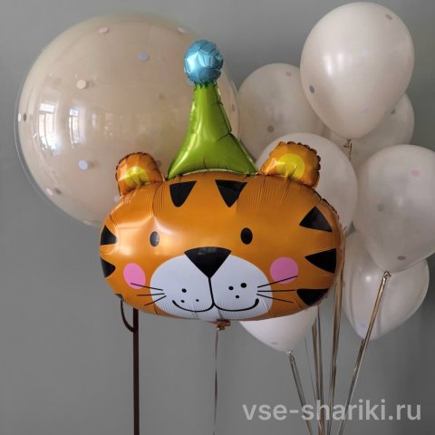 Фонтан с тигрёнком в колпачке и большим «стеклянным» шаром