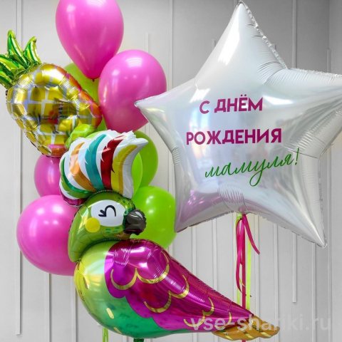 Фонтан с попугаем, ананасом и большой звездой в тропическом стиле