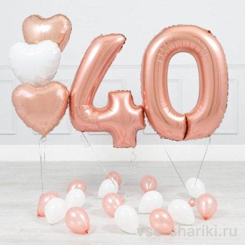 Композиция к 40-летию: розовые цифры, три сердца и 15 шаров